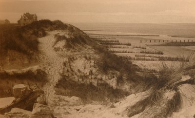 Le Dunes et la Plage, Wydmy i plaża, c1900. autorstwa Unbekannt