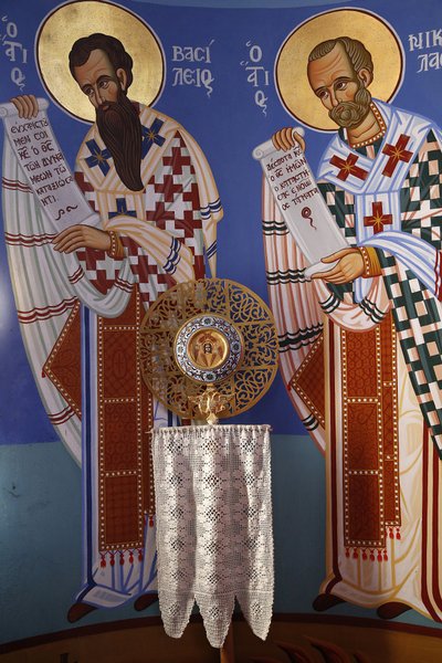 Obiekt liturgiczny w sanktuarium cerkwi Pedoulas, 20150510, Pedoulas, Cypr autorstwa Unbekannt