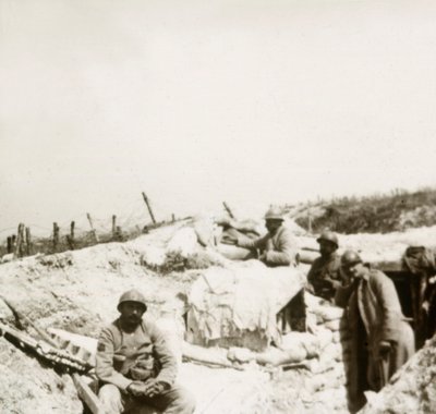 Posterunek obserwacyjny, Massiges, północna Francja, c1914-c1918. autorstwa Unbekannt