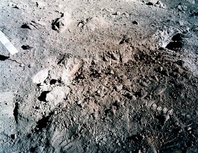 Załogowy lot kosmiczny, USA, Apollo 17 Pomarańczowa gleba na Księżycu autorstwa Unbekannt
