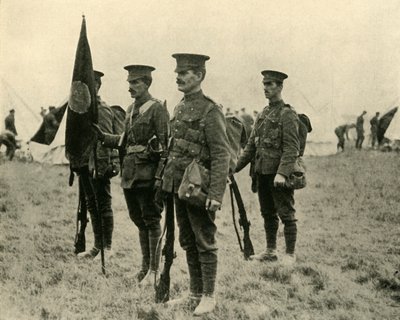 Ludzie z kanadyjskiej lekkiej piechoty księżnej Patricias, 1915, c1920. autorstwa Unbekannt