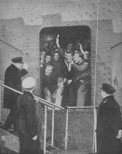 Pan Churchill wręcza znak V wiwatującym członkom załogi statku, 1943-1944 autorstwa Unbekannt