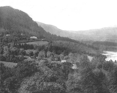 New Mar Lodge, Braemar, Szkocja, 1894. autorstwa Unbekannt