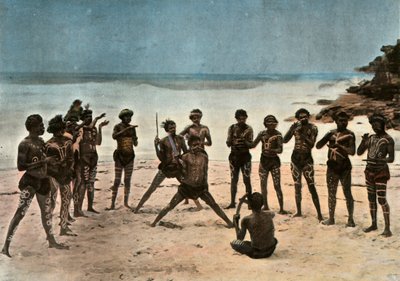 Nowa Gwinea. Taniec Barioles Papuas, Papua Nowa Gwinea. Plemienny taniec papuaski, 1900. autorstwa Unbekannt