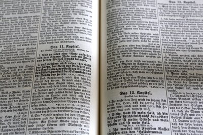 Obersteinbach, Bas-Rhin, Francja, 29.05.2014 - Biblia. Świątynia luterańska. autorstwa Unbekannt