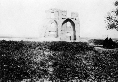 Stare ruiny nad brzegiem Tygrysu, Mosul, Mezopotamia, 1918 autorstwa Unbekannt