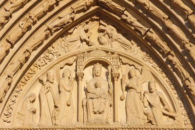 Zachodnie skrzydło paryskiej katedry Notre Dame: tympanon bramy św. Anny, Paryż, Francja autorstwa Unbekannt