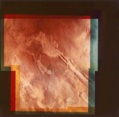 Część Wielkiego Kanionu, Marineris Vallis, na Marsie, 1976 autorstwa Unbekannt