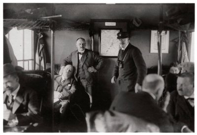 Przedział pasażerski sterowca, Jezioro Bodeńskie, Niemcy, c1909-1933 1933 autorstwa Unbekannt