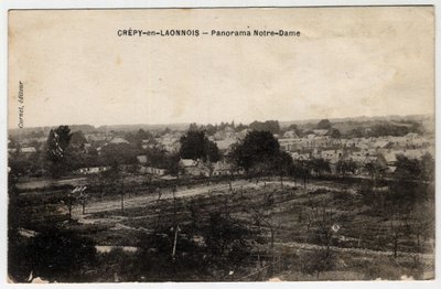 Pikardia, Aisne (02), Crepy in Laonnois (Crepy-en-Laonnois): panorama Notre-Dame - pocztówka koniec XIX-początek XX wieku autorstwa Unbekannt