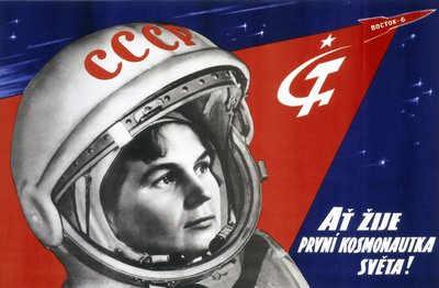 Portret rosyjskiej kosmonautki Walentyny Władimirownej Tereshkovej (ur. 1937), pierwszej kobiety w kosmosie 16 czerwca 1963 autorstwa Unbekannt