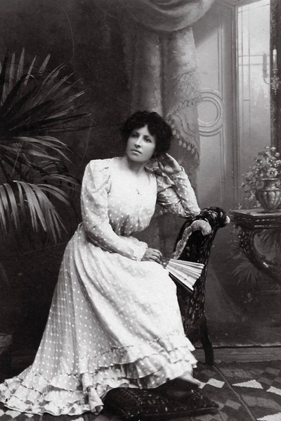 Portret Antoniny Dronk, ok. 1900-c1908 autorstwa Unbekannt