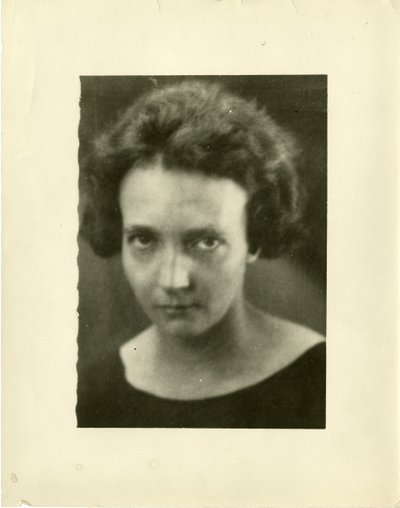 Portret Ireny Joliot-Curie 1897-1956 autorstwa Unbekannt