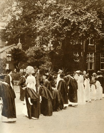 Queen Mary w Bedford College w Londynie, 1913, 1935. autorstwa Unbekannt