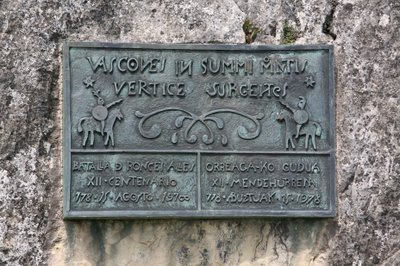 Pomnik bitwy Roncesvalles, Roncesvalles, Hiszpania autorstwa Unbekannt