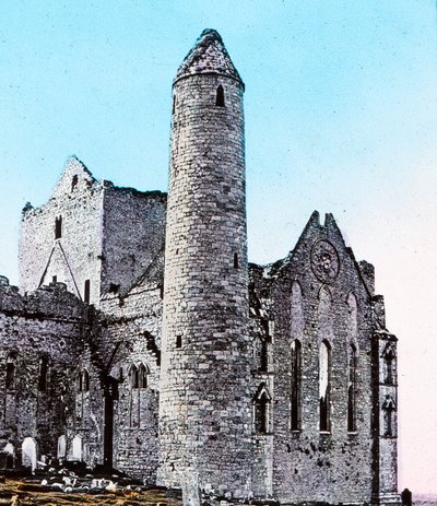 Ruiny na Skale Cashel Co., Tipperary, ok. 1910 r. autorstwa Unbekannt