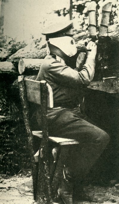 Żołnierz rosyjski z karabinem peryskopowym, I wojna światowa, 1914-1918, ok.1920. autorstwa Unbekannt