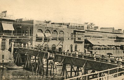 Widok z boku na most Whiteley Bridge, Basra, c1918-c1939. autorstwa Unbekannt