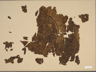 Fragment jedwabiu z sokolnikiem jadącym na byku, 1000-1100s. autorstwa Unbekannt