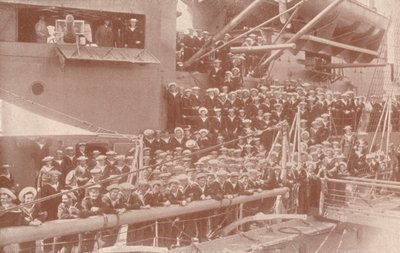 Niektóre z firm okrętowych HMAS Australia, c1917 1919 autorstwa Unbekannt