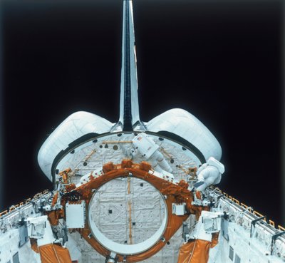 Astronauta promu kosmicznego na EVA, lata 80. autorstwa Unbekannt