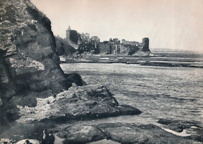 St. Andrews - Zamek, widziany od południowego wschodu, 1895 r. autorstwa Unbekannt