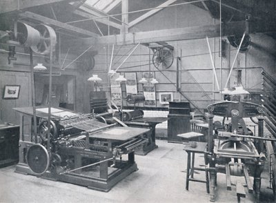 Szkoła Fundacji St. Bride. Sala maszyn drukarskich, 1917 autorstwa Unbekannt