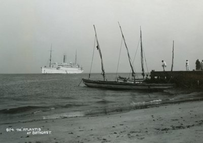 Parowiec Atlantis przy Bathurst, Gambia, XX wiek autorstwa Unbekannt