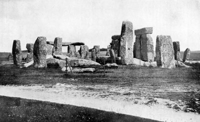 Stonehenge po renowacji, ok. 1920 autorstwa Unbekannt