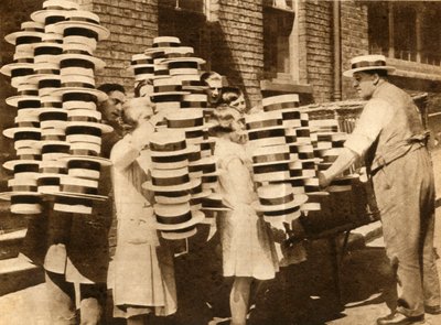 Powrót do łask słomkowych kapeluszy, 1930, 1933. autorstwa Unbekannt