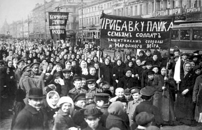 Uderzenie robotników Putiłowa pierwszego dnia rewolucji lutowej, Petersburg, Rosja, 1917 autorstwa Unbekannt