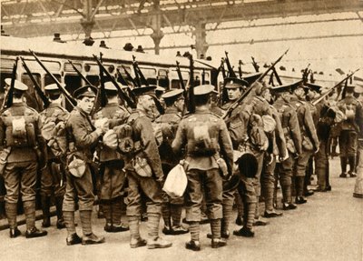 Terytoriale z obozu letniego - szkolące teriery pod Waterloo, 1914-1918, 1933. autorstwa Unbekannt