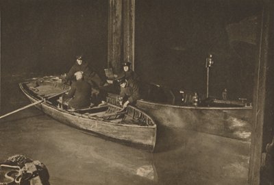 Policja w Tamizie na nocnym patrolu, który strzeże bezpieczeństwa rzeki, ok. 1935. autorstwa Unbekannt