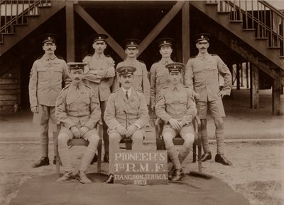 Pionierzy 1. Królewskiego Pułku Fizylierów Munsterskich, Rangun, Birma, 1913. autorstwa Unbekannt