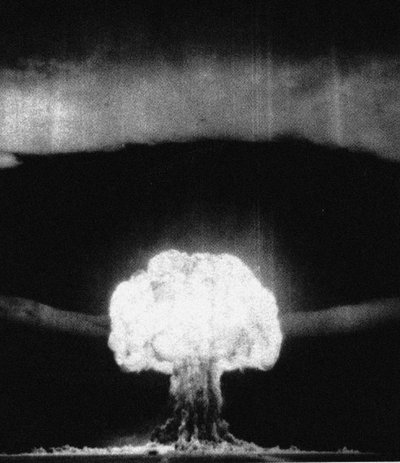 Urządzenie RDS-6s, pierwszy sowiecki test broni termojądrowej o nazwie Joe 4 12 sierpnia 1953 r. autorstwa Unbekannt