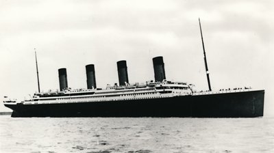 RMS Titanic opuszcza Southampton, 10 kwietnia 1912. autorstwa Unbekannt