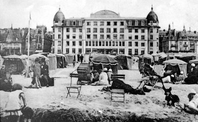 Pałac Trouville, Trouville, Francja, ok. 1920 r. autorstwa Unbekannt
