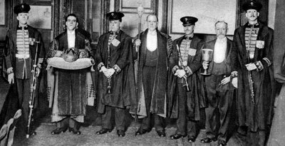 Doroczna ceremonia wyboru nowego mistrza do Saddles Company, Londyn, 1926-1927 autorstwa Unbekannt