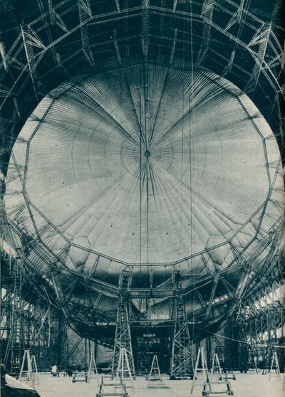 Konstrukcja wewnętrzna sterowca R101, c1929 c1937 autorstwa Unbekannt