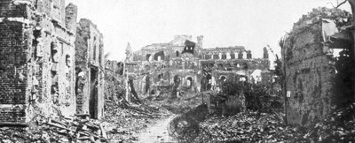 Zrujnowana dzwonnica miejska i kościelna Alberta, Somma, Francja, 22 sierpnia 1918 r. autorstwa Unbekannt