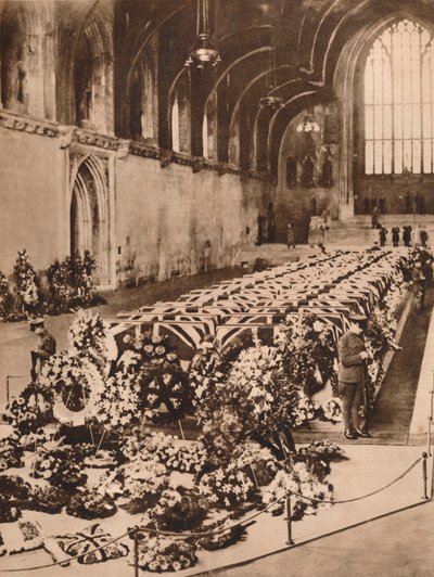 Ofiary katastrofy sterowca R101 leżące w stanie Westminster Hall, Londyn, 1930 1935 autorstwa Unbekannt
