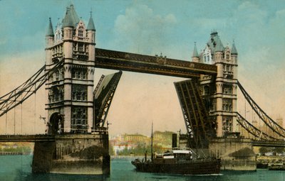 Tower Bridge, Londyn, 1915. autorstwa Unbekannt