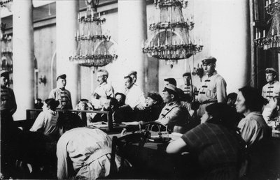 Proces przywódców Partii Socjalistyczno-Rewolucyjnej, Moskwa, Rosja, sierpień 1922 autorstwa Unbekannt
