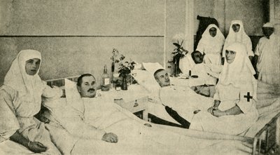Caryca Aleksandra pielęgnująca rannych żołnierzy, 1914, ok.1920. autorstwa Unbekannt