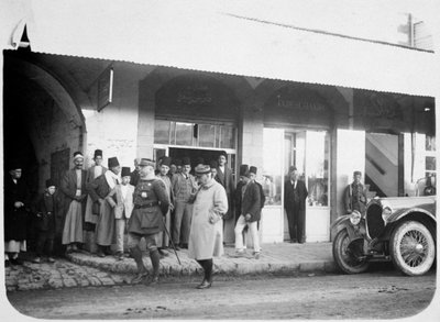 Dwóch oficerów francuskiej Legii Cudzoziemskiej, Syria, XX wiek autorstwa Unbekannt
