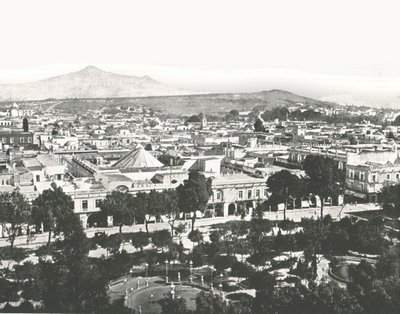 Widok z katedry, Puebla, Meksyk, 1895. autorstwa Unbekannt
