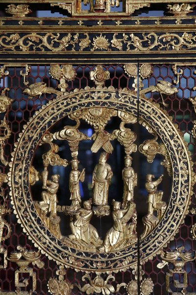 Wat Chedi Luang, Chiang Mai. Prace artystyczne w muzeum buddyjskim. Tajlandia autorstwa Unbekannt