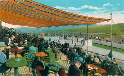 Oglądanie wyścigów przed Club House, Agua Caliente Jockey Club, c1939 autorstwa Unbekannt