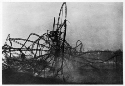 Zeppelin LZ4 po katastrofie w Echterdingen, Niemcy, 1908 1933 autorstwa Unbekannt
