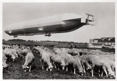 Zeppelin LZ8 Deutschland II, Schwaben, Niemcy, 1911 1933 autorstwa Unbekannt
